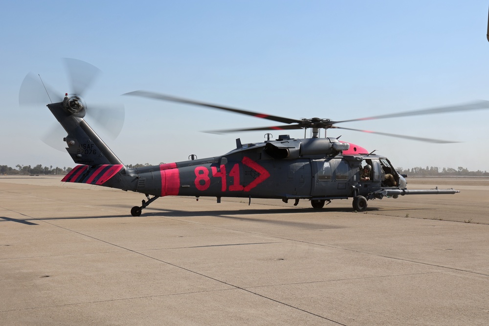 129th Rescue Wing activates for aerial firefighting in Los Angeles area