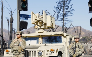 40th MP Company Monitors TCP's around Palisades Fire