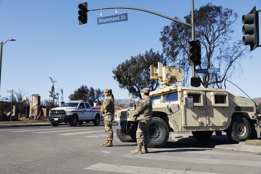 40th MP Company Monitors TCP's around Palisades Fire