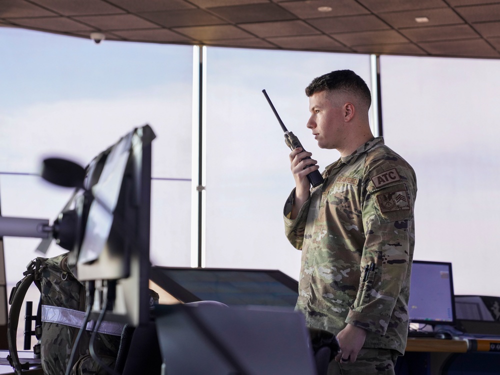 378th EOSS Air Traffic Controller Demonstration