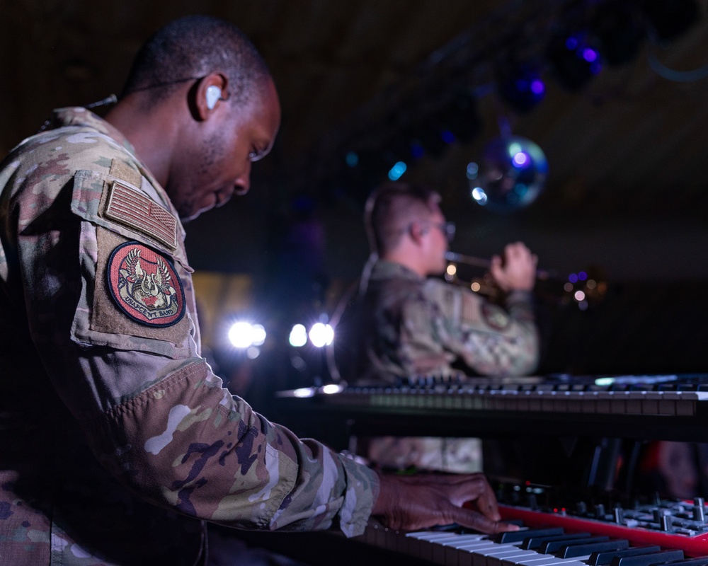 Tuning into unity as AFCENT Band brings music to the region