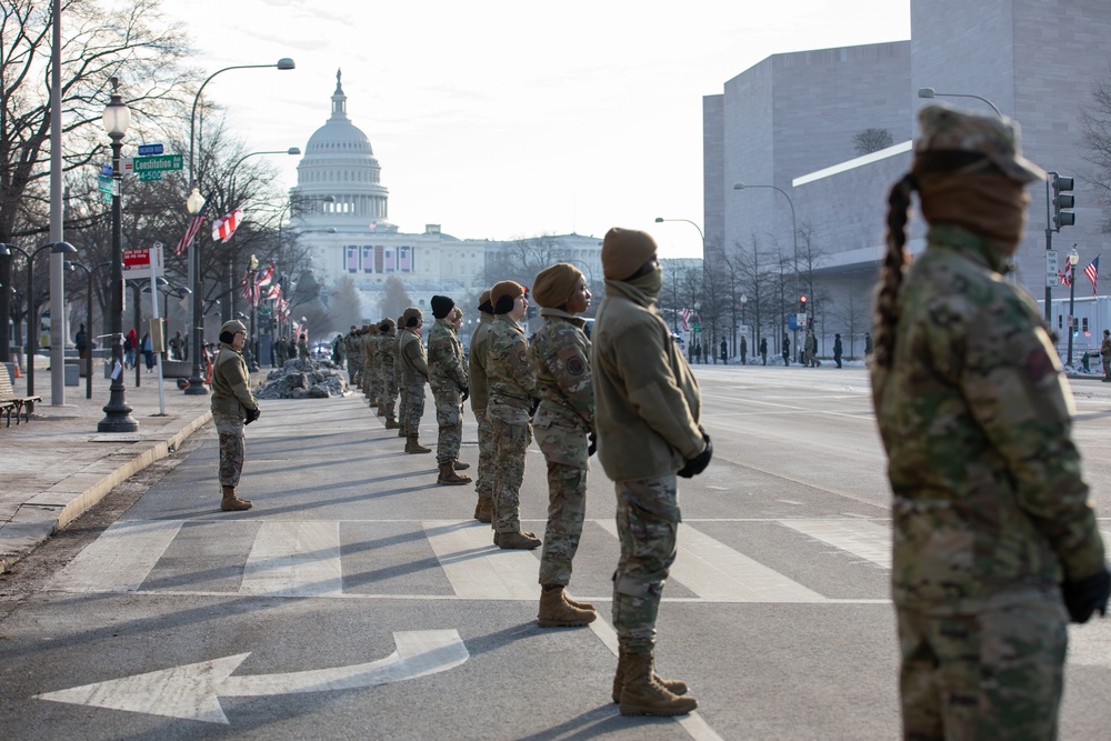 Airmen rehearse roles for inauguration