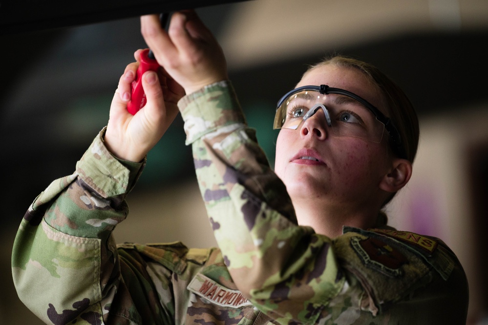 4th Quarter Weapons Load Comp