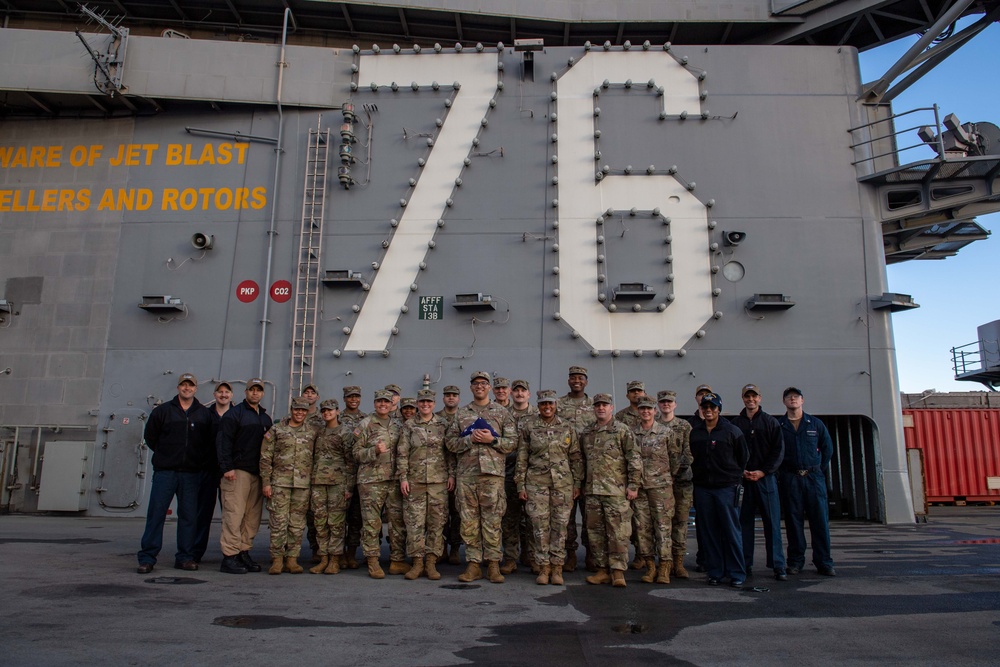 USS Ronald Reagan (CVN 76) hosts a tour for Public Health Command-Pacific