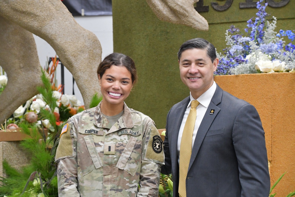 Deputy Under Secretary of the Army and Miss U.S.A. Attend Tournament of Roses Parade