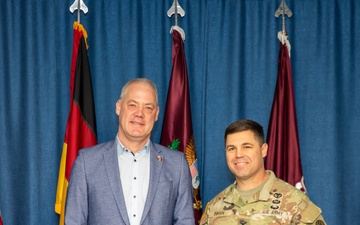 Ramstein Mayor visits LRMC