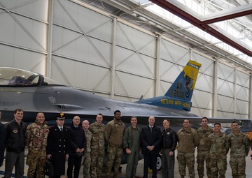 Prefect of Pordenone visits Aviano