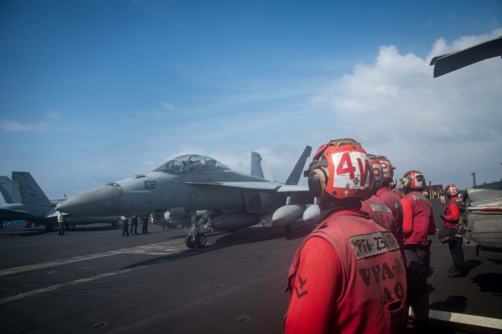 USS Carl Vinson (CVN 70) Conducts Routine Flight Operations in the South China Sea