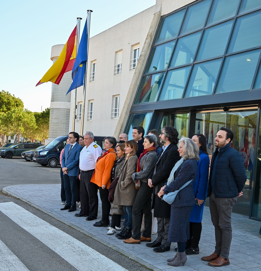 Defensa y Yo Professors visit Naval Station Rota, Spain