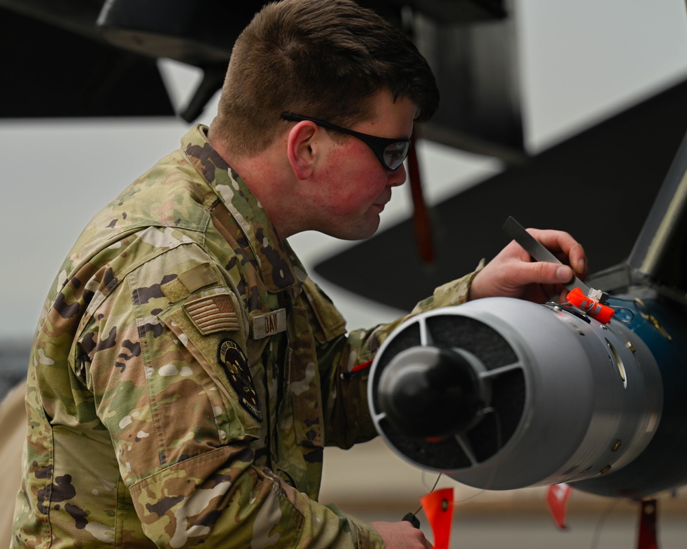 SJAFB hosts fourth quarter load crew competition