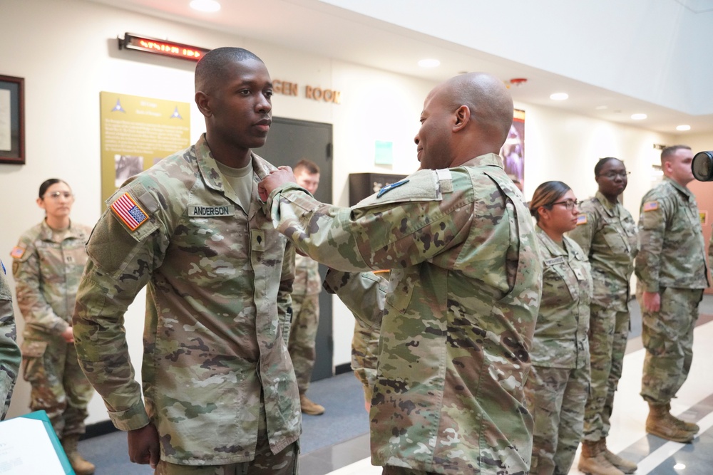 Mobilization Support Brigade Soldiers Receive III Armored Corps Awards