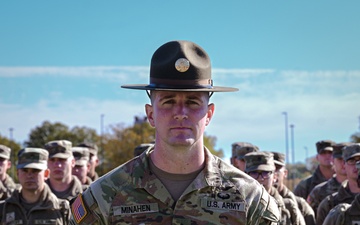 Reigning Champion: Fort Eustis Soldier wins Drill Sergeant of the Year