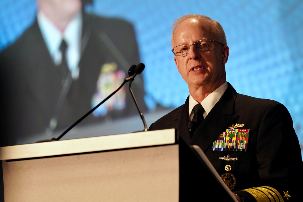 Adm. Caudle Speaks at Surface Navy Association's 37th National Symposium