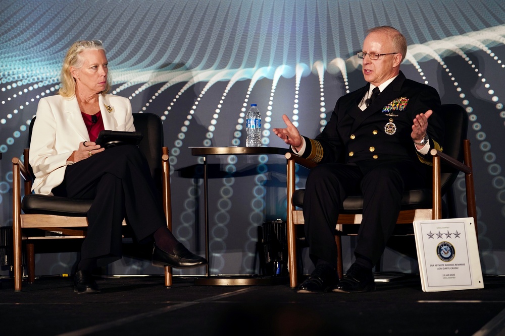 Adm. Caudle Speaks at Surface Navy Association's 37th National Symposium