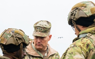 U.S. Army Deputy Chief of Staff Ryan visits 10th Mountain Division during new technology rollout