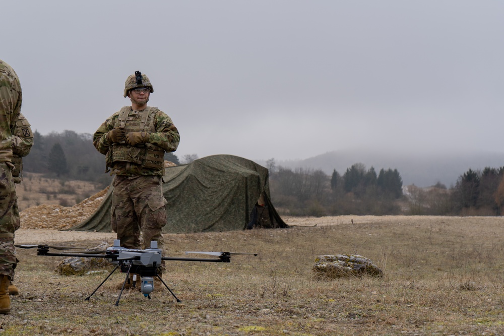 10th Mountain Division train on the PDW C100D Small Unmanned Aircraft System during Combined Resolve