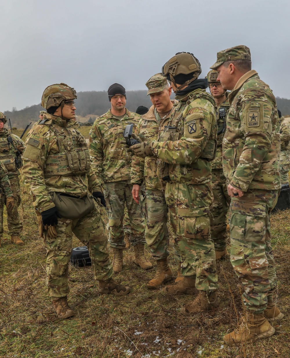 Lt. Gen Joseph Ryan visits 10th Mountain Division Soldiers for demonstrations during exercise Combined Resolve 25-1