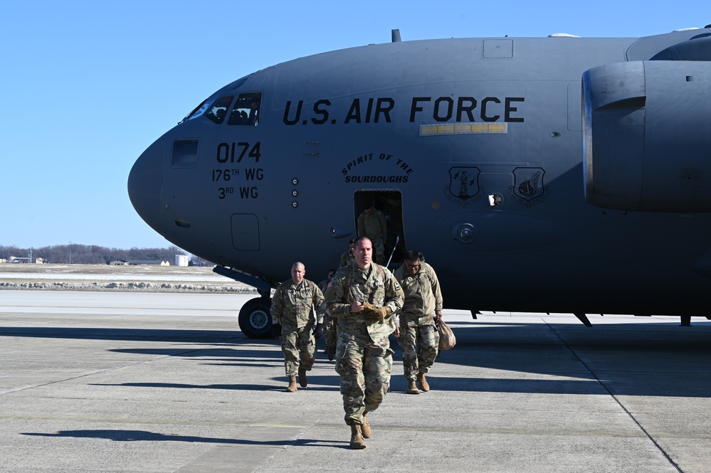 Puerto Rico Army National Guard Soldiers Arrive at Joint Base Andrews to Support the Upcoming 60th Presidential Inauguration