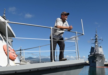 Navy Region Historian Reflects on 20 Years of Federal Service, Uses History to Inspire Service Members and Civilians