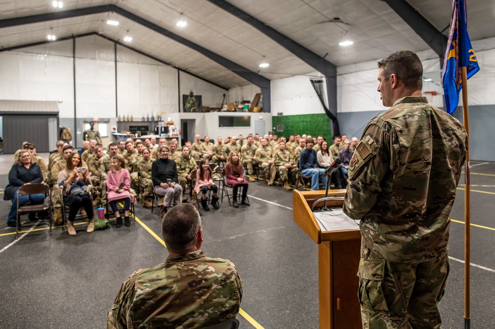 220th EIS change of command