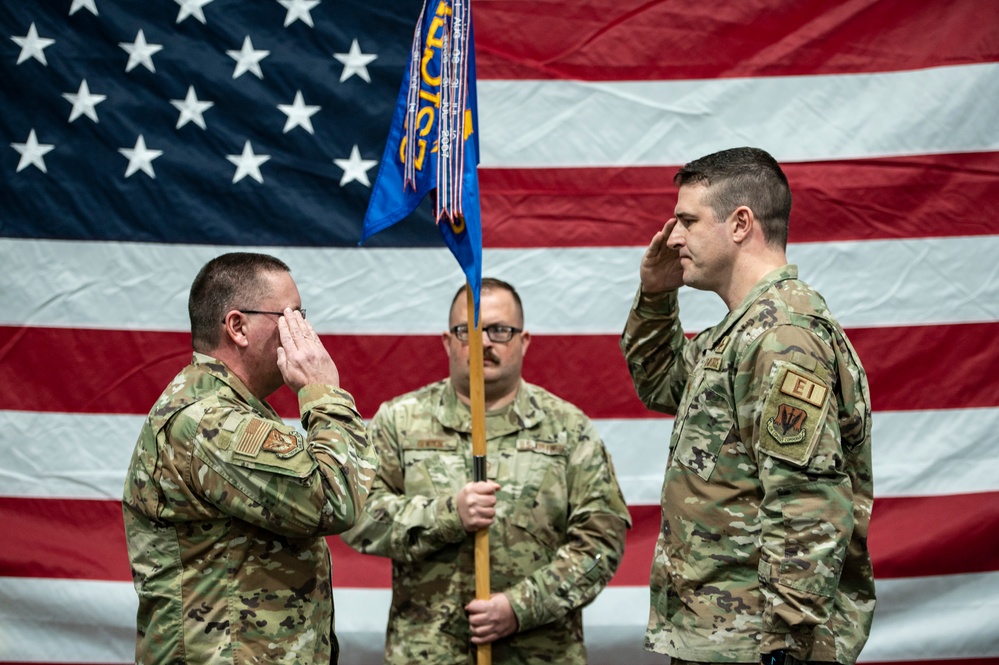 220th EIS change of command