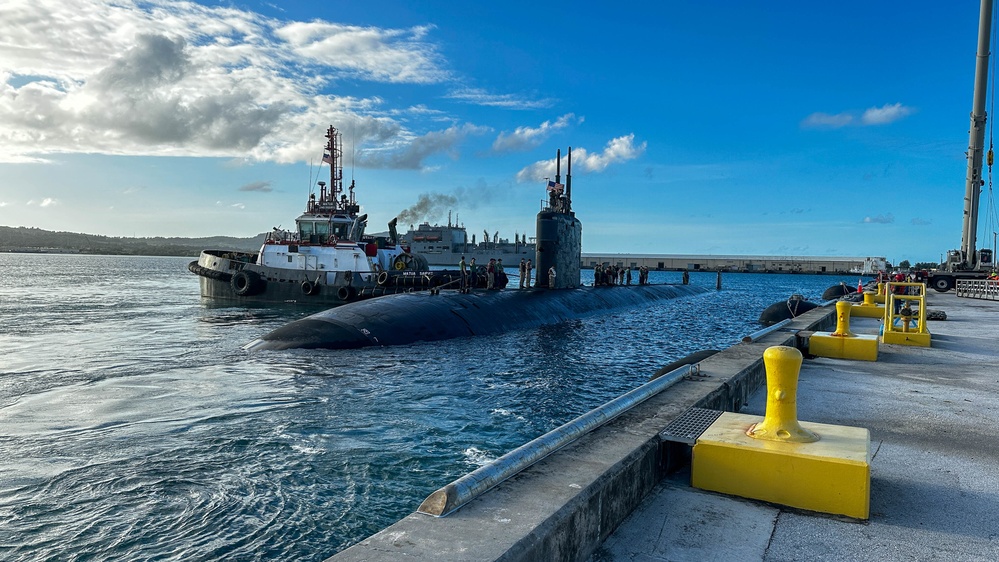 USS Columbia (SSN 771) pulls into Naval Base Guam