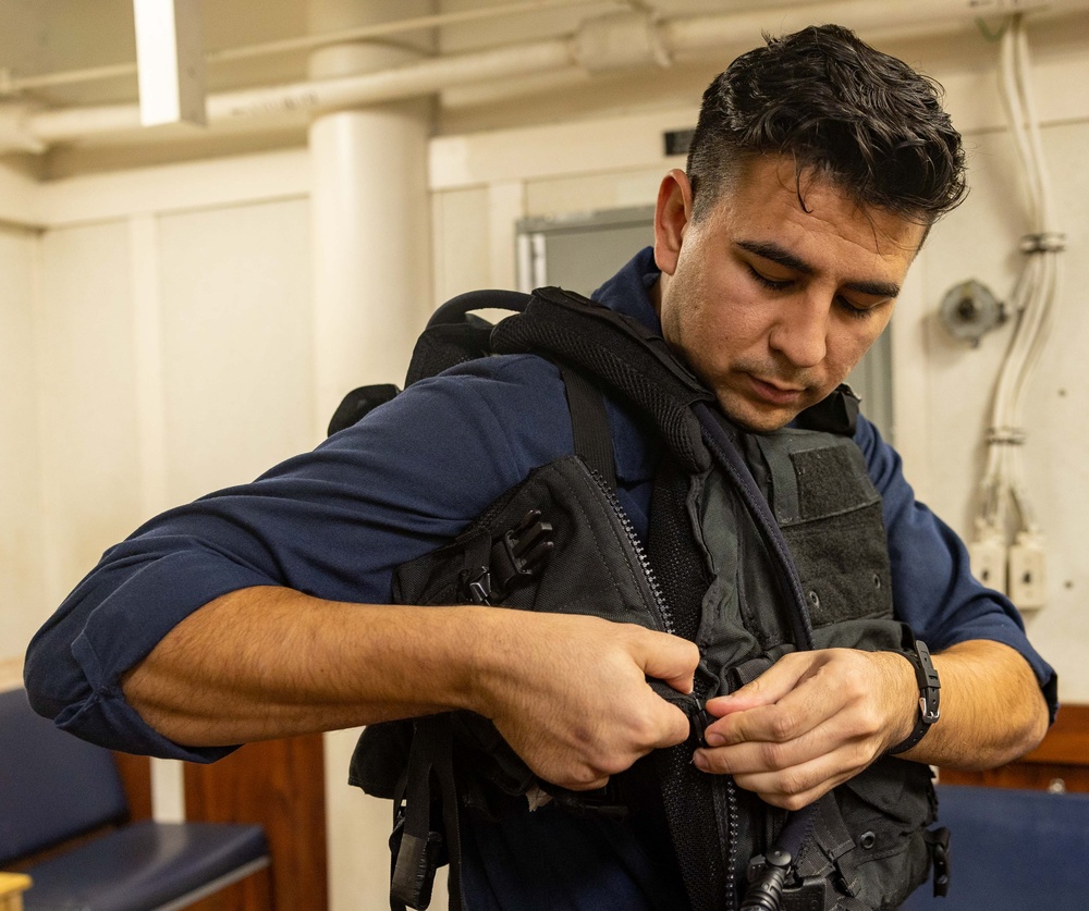 USS Preble (DDG 88) VBSS Drill