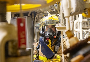 USS Preble (DDG 88) Engineering Drill