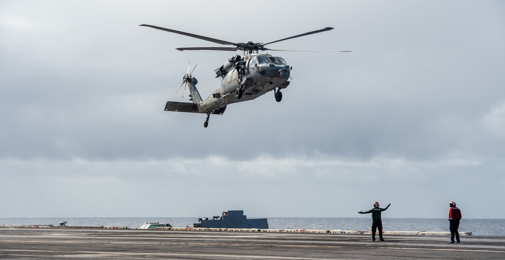 USS Carl Vinson (CVN 70) Conducts Routine Flight Operations in the South China Sea