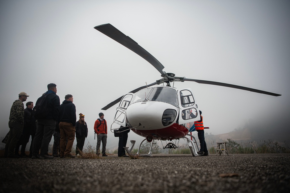 25-2LA Helicopter Safety Briefing