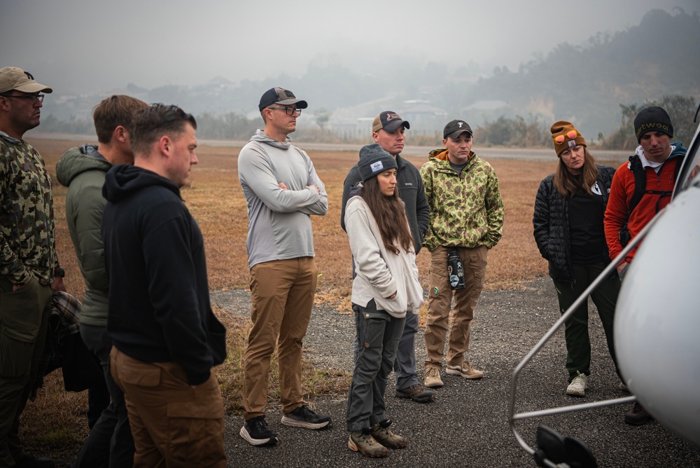 25-2LA Helicopter Safety Briefing