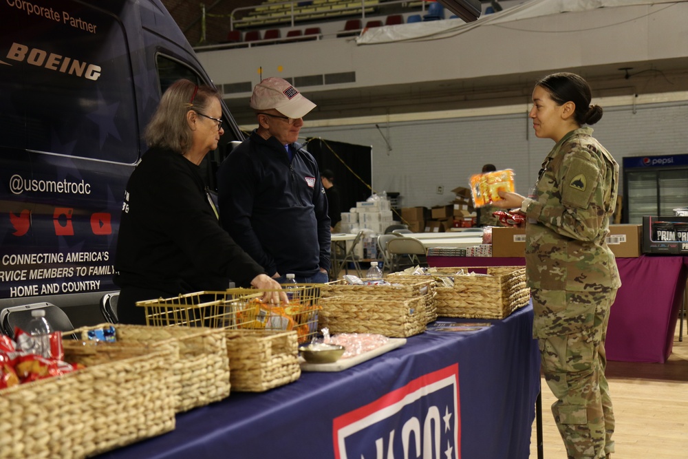 USO Supports National Guards Members for 60th Presidential Inauguration