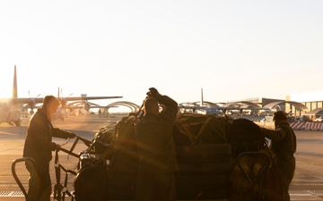 U.S. Marines with VMGR-252 prepare for a cold weather training exercise