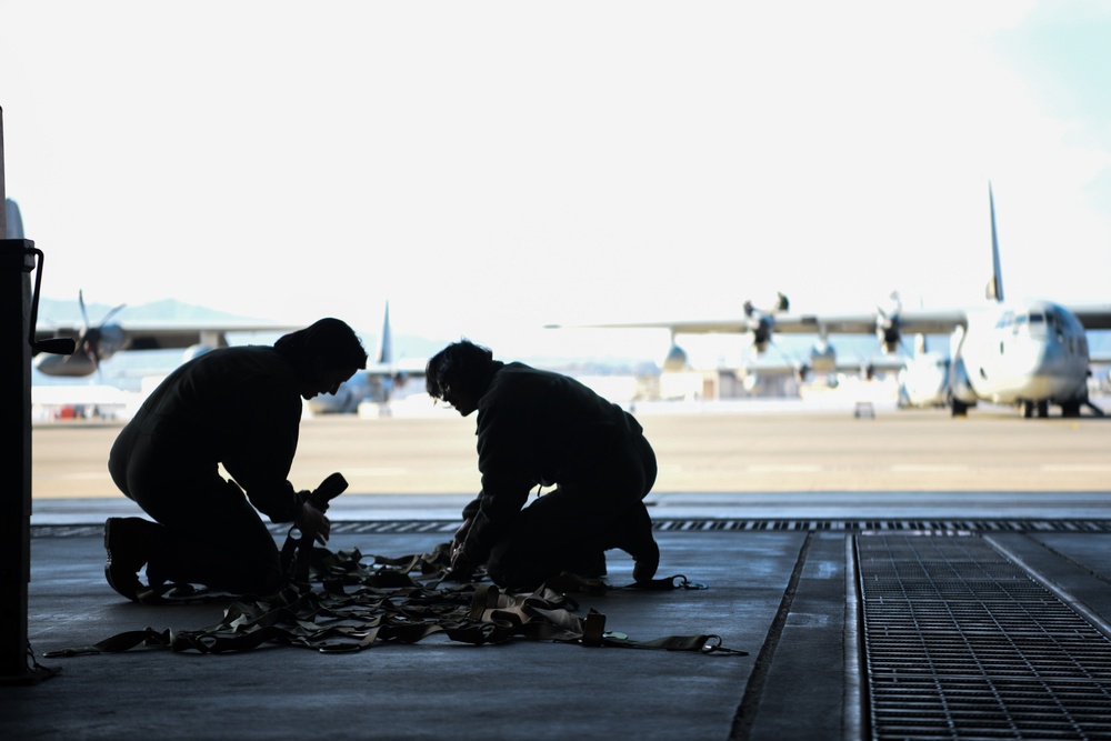 Japan-based Marines begin travel to Arizona