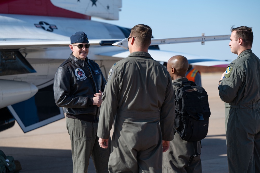 Thunderbirds visit Dyess to ensure airshow success