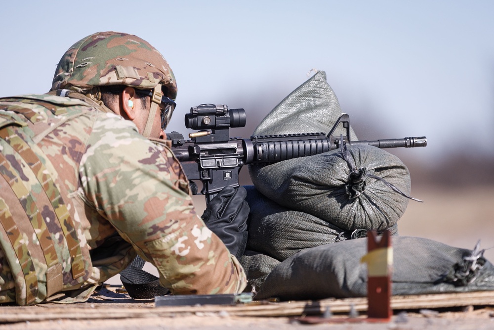 1-14 Soldiers Conduct M4 Qualification