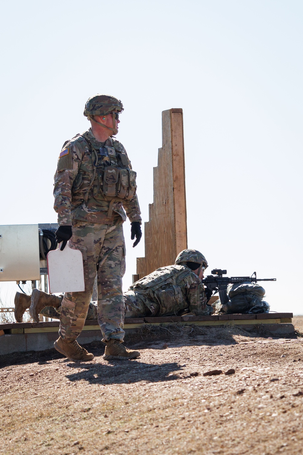 1-14 Soldiers Conduct M4 Qualification