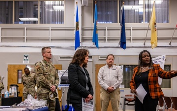 SOUTHCOM Commander Visits U.S. Army South Headquarters