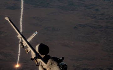 A-10s fly presence patrols over USCENTCOM