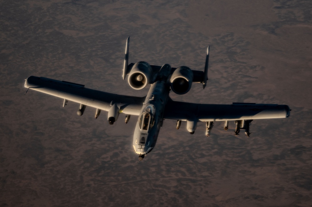 A-10s fly presence patrols over USCENTCOM