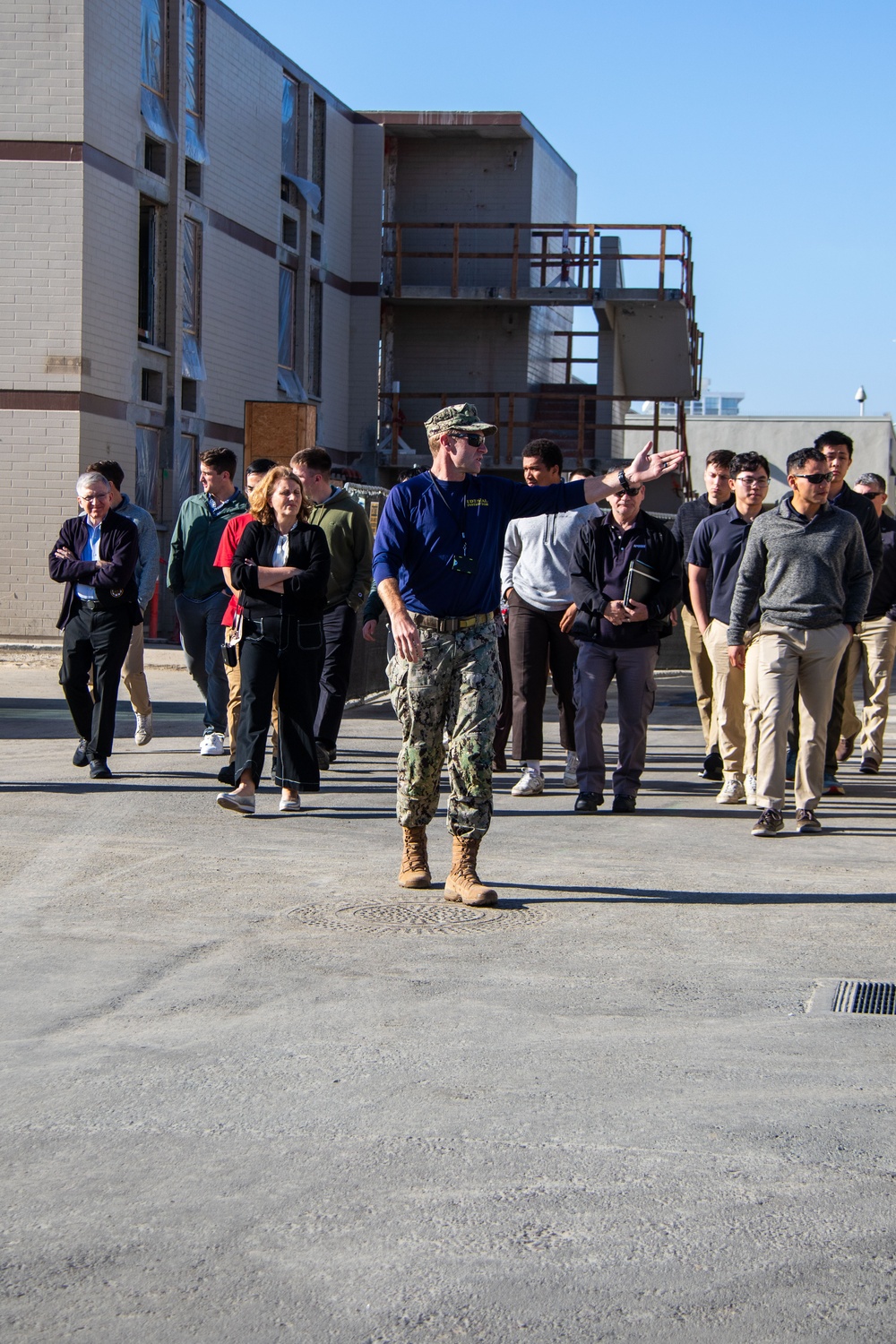 MIT Lincoln Laboratory students tour BTC