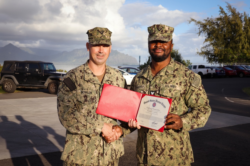 Heroes of the Bay: Navy Sailors awarded Certificate of Commendation