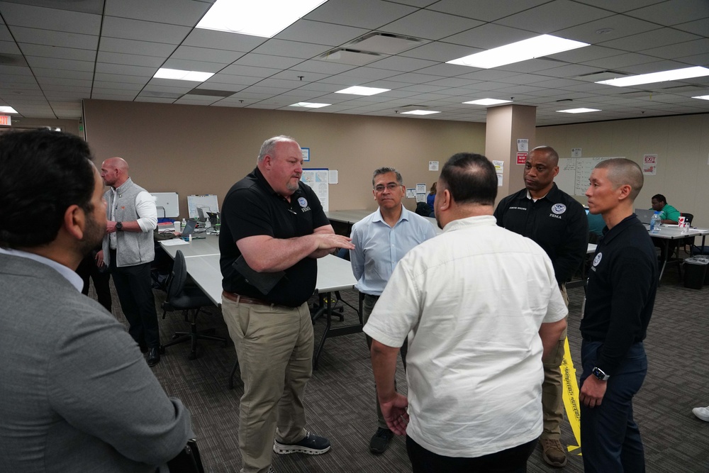 Health and Human Services Secretary Visits FEMA's Joint Field Office