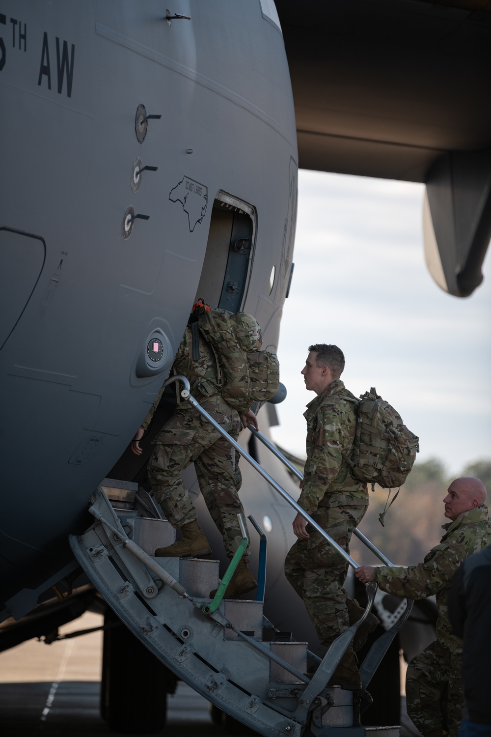 FLNG troops assist Presidential Inauguration