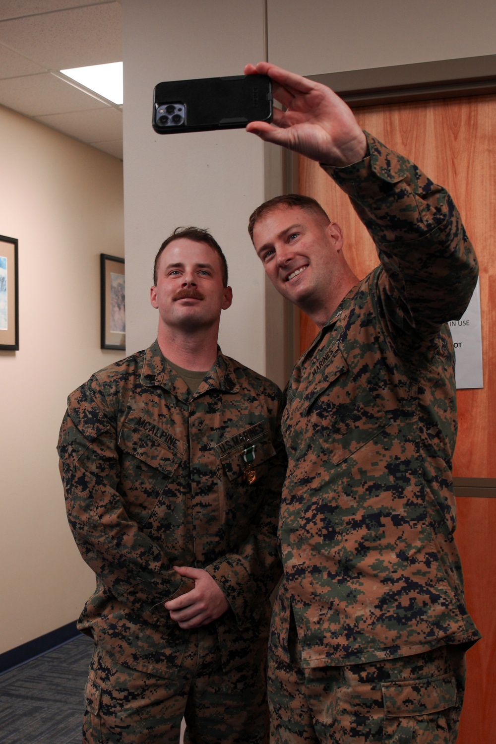 Dallas Recruiter earns Navy Commendation Medal