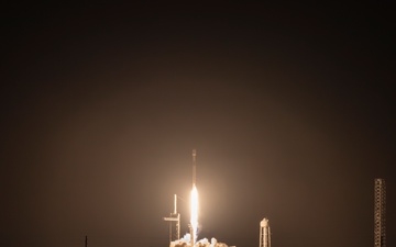 Blue Ghost lunar lander launch