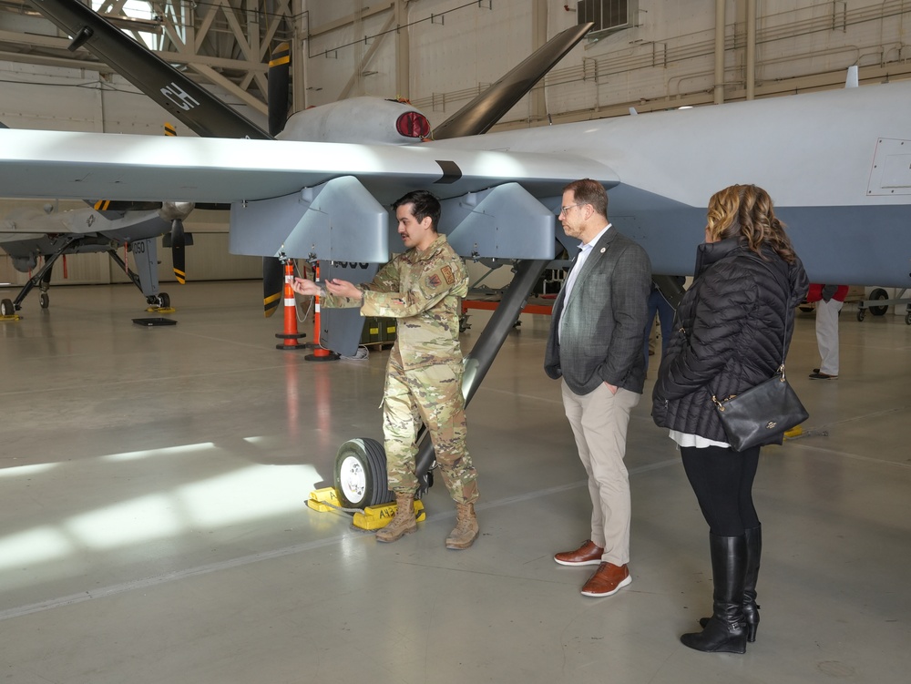 COMACC Commanders Group visits Creech AFB