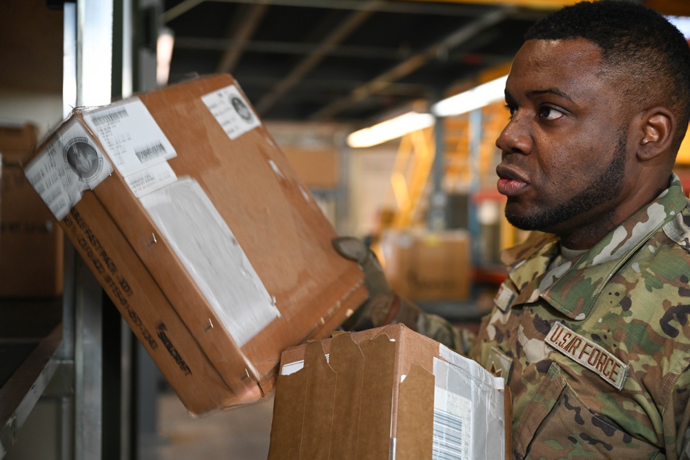 21 LRS Airmen and Space Systems Command Team Up to Revolutionize Logistics with AI