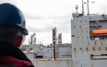 USS America (LHA 6) Conducts Replenishment at Sea with USNS Carl Brashear (T-AKE-7)