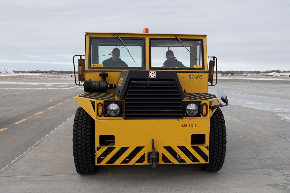 U.S. Marines with VMGR-252 participate in cold-weather training alongside the Royal Canadian Air Force